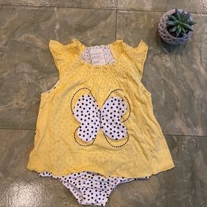NWT Yellow and White with Black Polkadots Butterfly Onesie 18 Months. Bundle!!